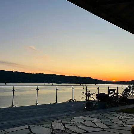 Tatil Evi With Sea Views And Access Near
